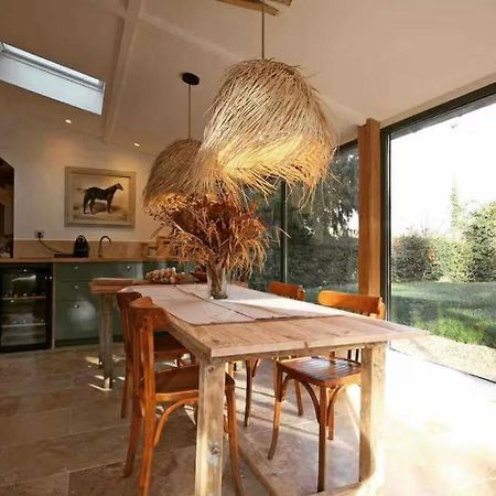 Cottage Normand Avec Sa Grande Piscine Chauffee Toute L Annee Sur Parc Arbore Et Clos En Plein Coeur De La Campagne Adapte Aux Kids Et Dog Friendly Saint-Antonin-de-Sommaire Exterior photo